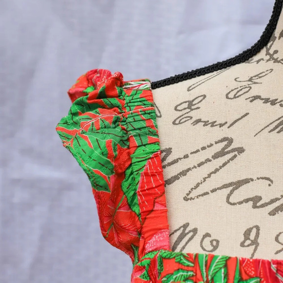 Rose & Olive Size L Hawaiian Floral ruffle tiered crop shirt/blouse - Picture 3 of 11